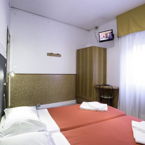 H Doria Camere